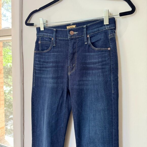 New MOTHER Mid Rise Dazzler Ankle Jeans Straight Leg Denim Off Limits Blue 25 - Picture 4 of 14